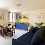 La Plaza * Levanzo