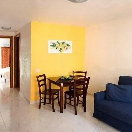 Apartman La Plaza Levanzo